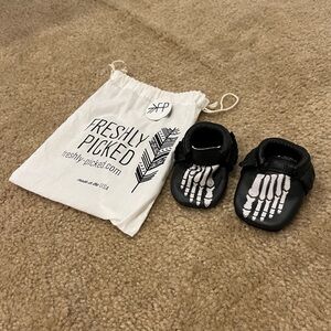 Freshly Picked baby moccasins